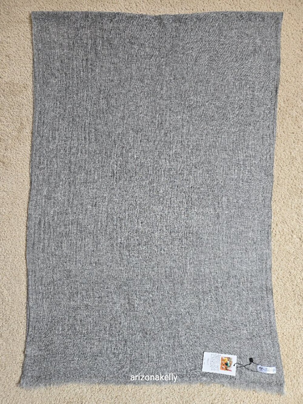 NWT Cashmere Scarf Woven Lightweight Grey Nepal Benefit Disabled Weavers